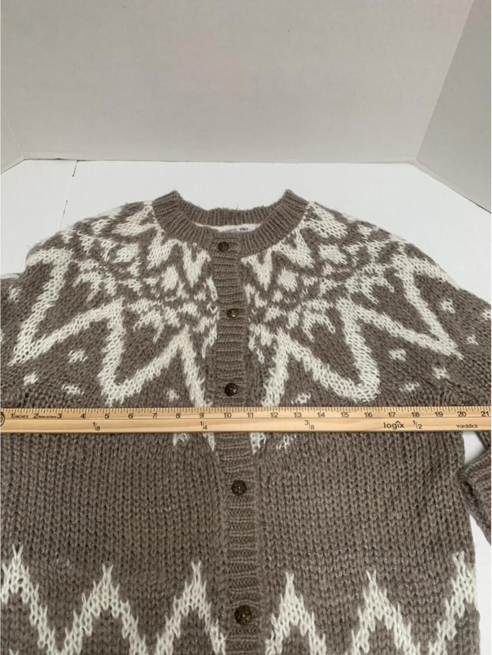 Vintage Knit Mania Hand Knit Taupe Cream Fair Isle Heavy Cardigan Sweater Small - Picture 5 of 8